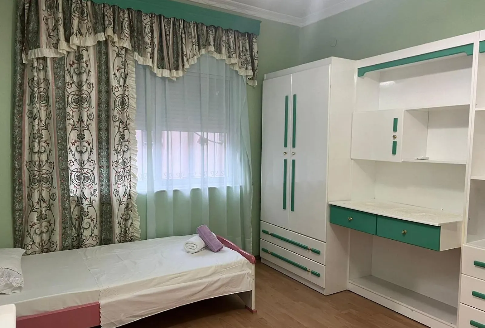 Hermes Apartment Gjirokastër
