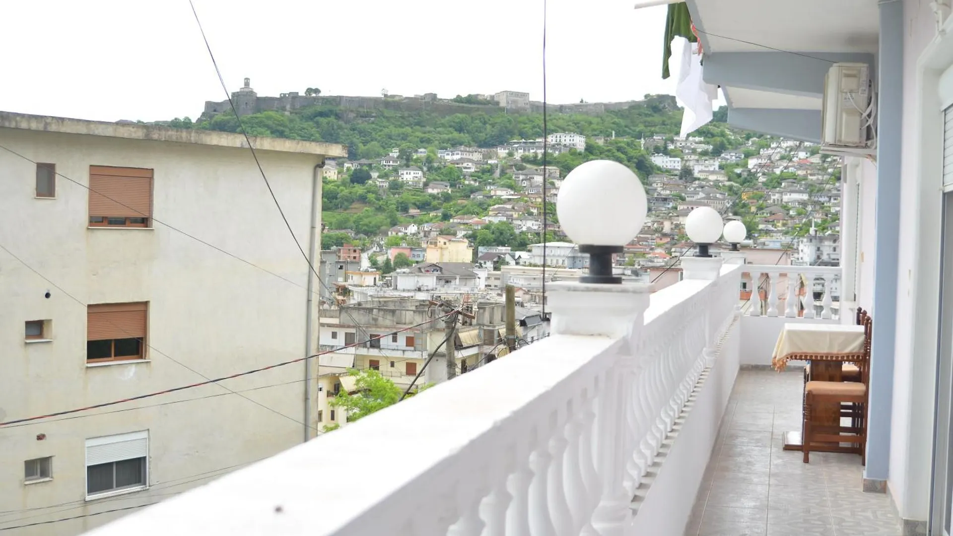 Hermes Apartment Gjirokastër Arnavutluk