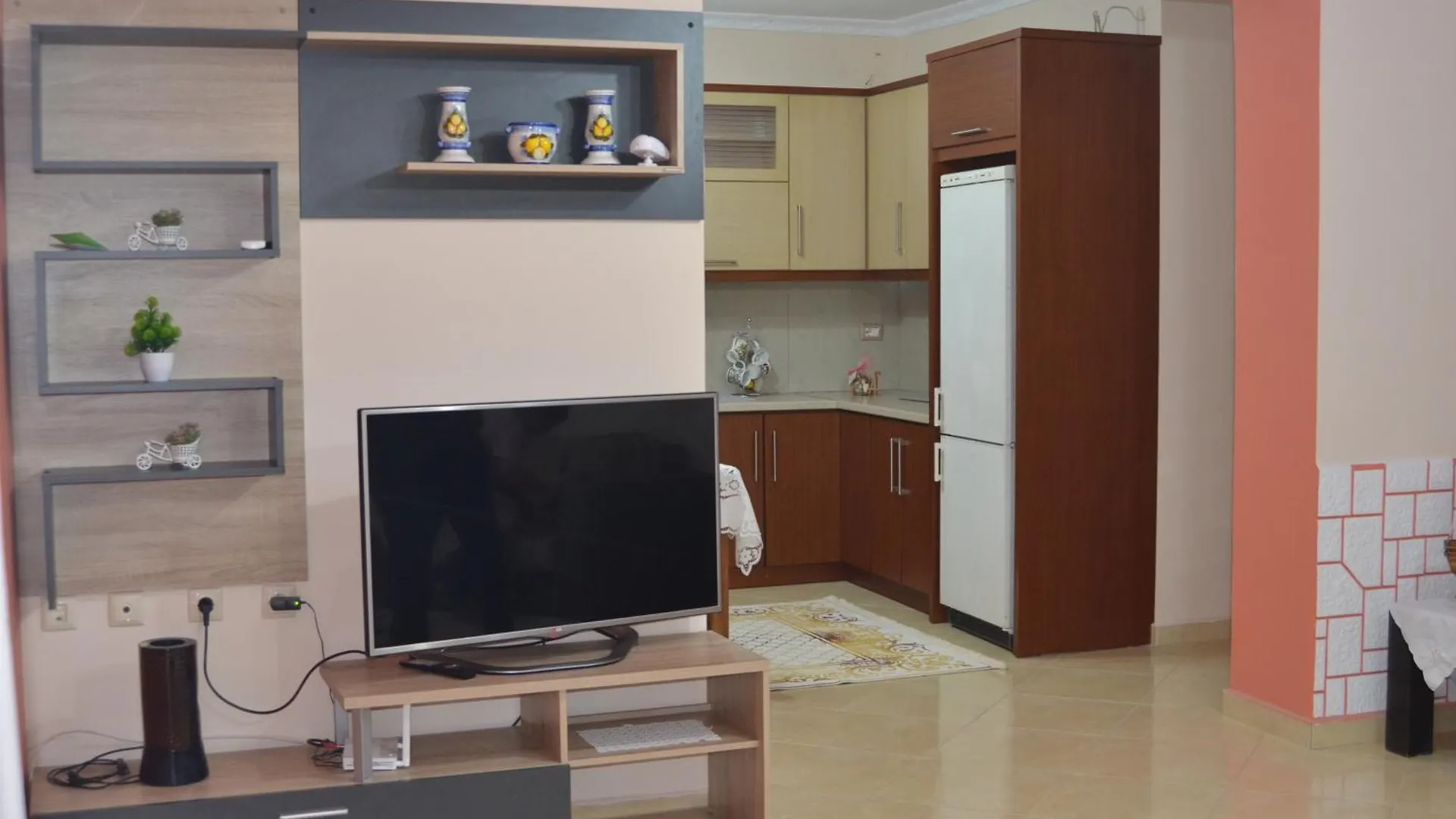 Hermes Apartment Gjirokastër