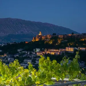Pensión Patio, Gjirokastër